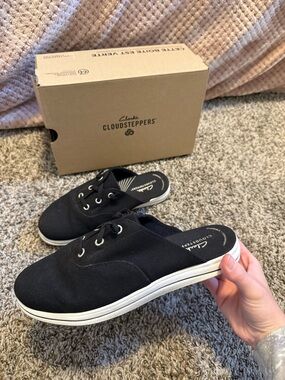 Clark’s Slip On Cloudsteppers